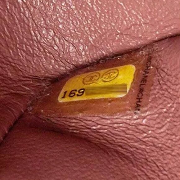 Chanel Bronze Striated Quilted Patent Leather Classic Maxi Double Flap Bag - Picture 7 of 11